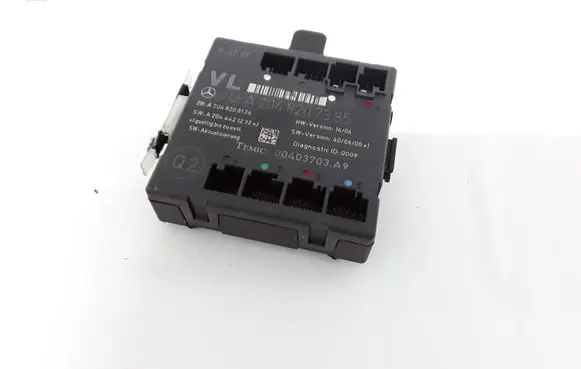 Mercedes-Benz C W204 Door control unit/module A2048207385 A2048208126 A2044421232