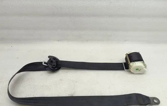 Volkswagen Transporter - Caravelle T5 Middle seatbelt (rear) 7H9857812A 40578