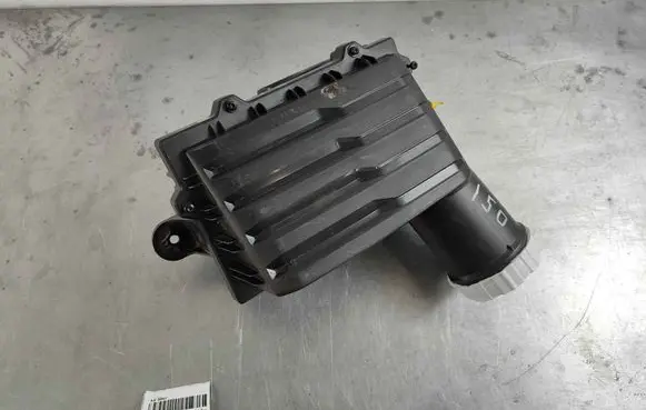 Audi Q2 - Air filter box 5q0129607bg