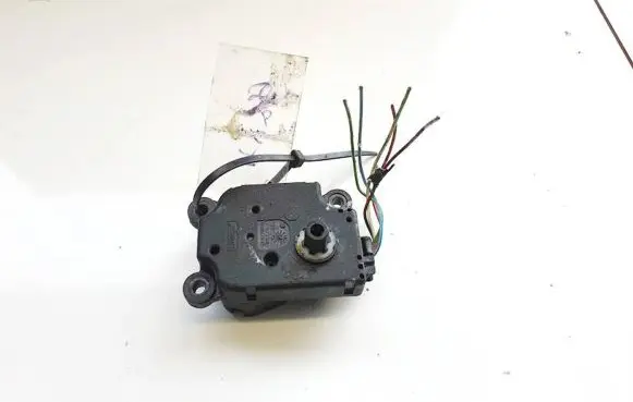 Fiat Croma Air flap motor/actuator 985100v02