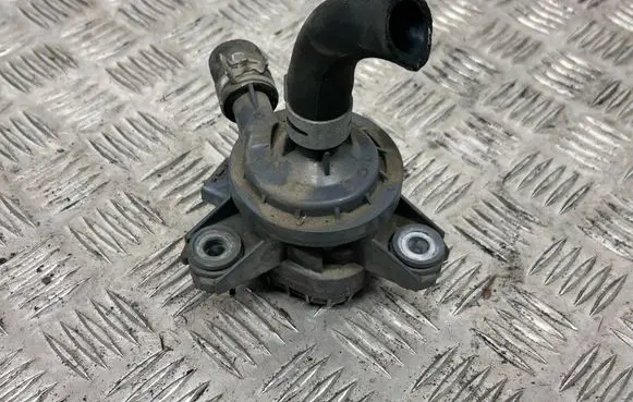 Toyota Mirai Electric auxiliary coolant/water pump G904033030 G9040-33030
