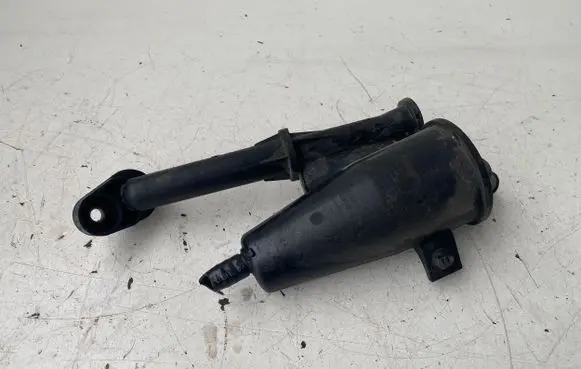 Opel Insignia A Oil breather separator 55567249