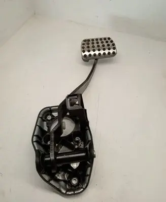 Mercedes-Benz GLE AMG (W166 - C292) Brake pedal A1662940001