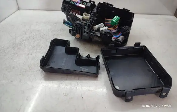 Nissan X-Trail T32 Fuse box set