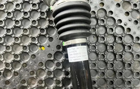 Maserati MC20 Rear driveshaft 06702193930 10491678 01074
