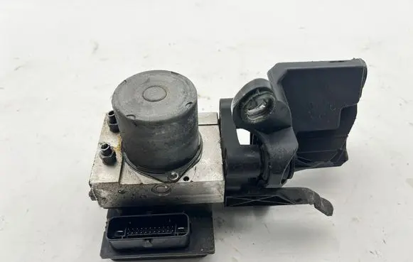 Mercedes-Benz E W212 ABS Pump A2124313512 0265951614