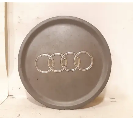 Audi A8 S8 D2 4D Original wheel cap 3B0601149C