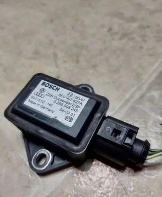 Audi A4 S4 B6 8E 8H ESP acceleration yaw rate sensor 8E0907637A 0011510 0265005245