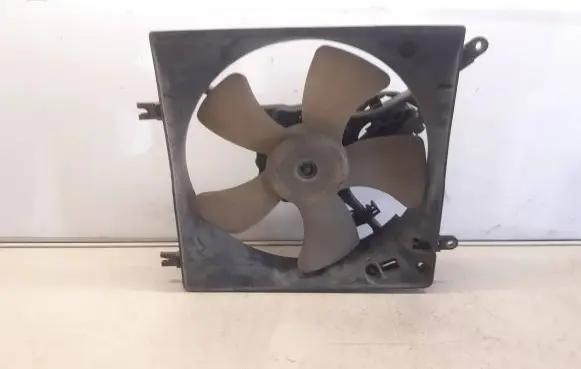 Mitsubishi Galant Electric radiator cooling fan 1049933012