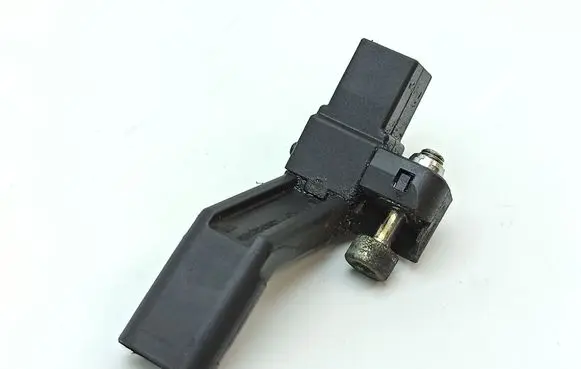 Audi A4 S4 B9 8W Crankshaft position sensor 04L906433B