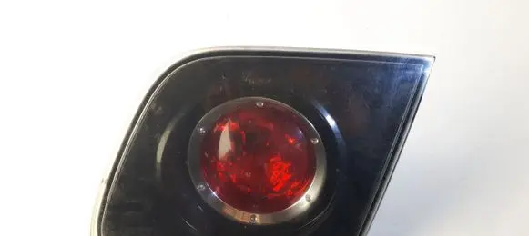 Mazda 3 I Tailgate rear/tail lights P2775R 0639E11
