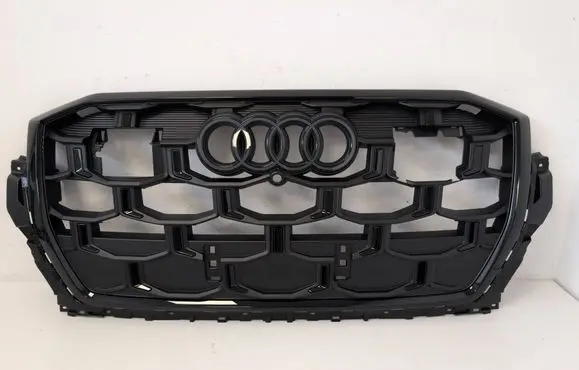 Audi Q7 4M Front bumper upper radiator grill 4M0853651BD 4M0853651BM