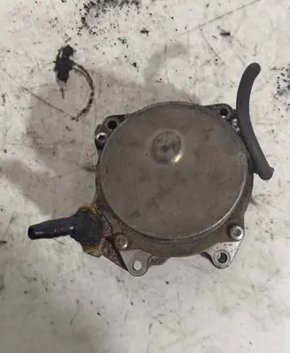 Opel Zafira B Vacuum pump 55188660 05T1943023 72902301B
