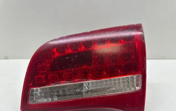 Audi A6 S6 C6 4F Tailgate rear/tail lights 89037104 4F9945222A