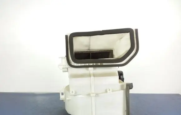 Mazda 6 Interior heater climate box assembly 8727000700