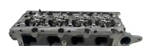 Volkswagen PASSAT B8 Engine head 04L103064E