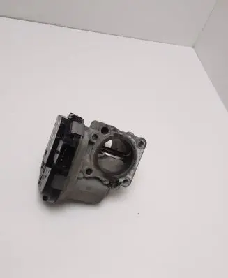 Ford C-MAX II Throttle valve 9673534480