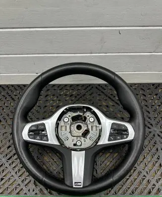 BMW 4 G22 G23 G24 G26 Steering wheel