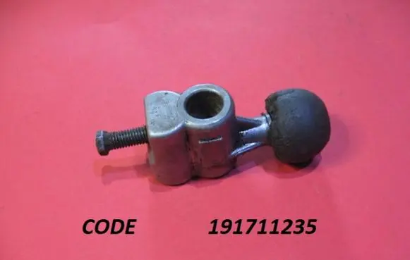 Volkswagen Golf III Gear selector/shifter in gearbox 191711235