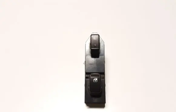 KIA Sportage Electric window control switch P51