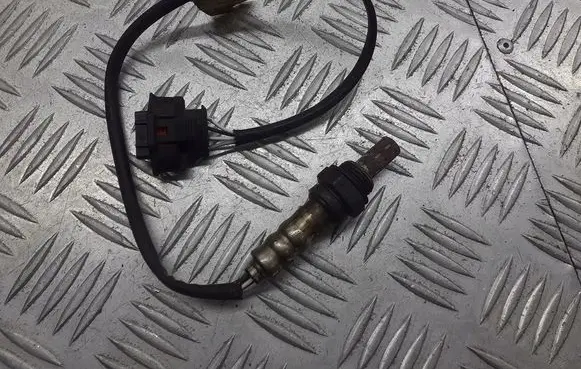 Opel Zafira B Lambda probe sensor 55353811