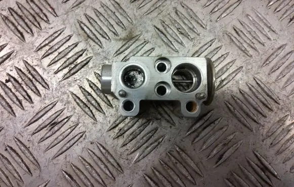 BMW 1 E81 E87 Air conditioning (A/C) expansion valve 64119226078