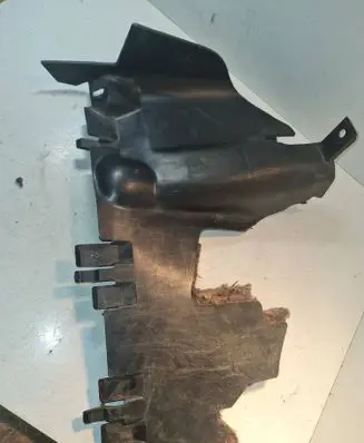 Mercedes-Benz E W124 Foot area side trim 1246800117
