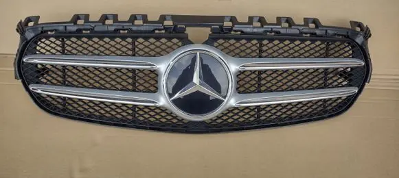 Mercedes-Benz B W247 Front bumper upper radiator grill A2478885700