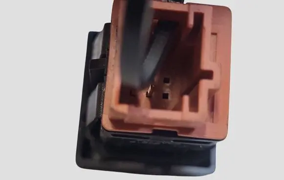 Citroen C4 I ESP (stability program) switch