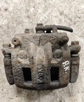 Mitsubishi Grandis Front brake caliper