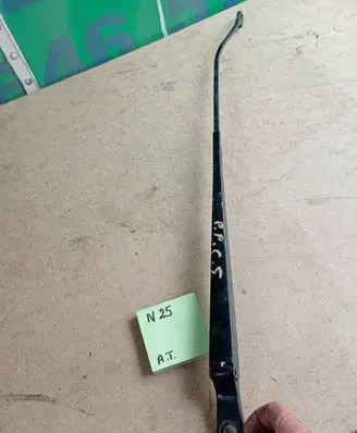 Citroen C5 Front wiper blade arm 65132654312
