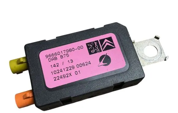 Citroen DS4 Aerial antenna amplifier 9666017980 22492X01 10241229