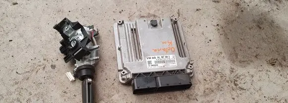 Skoda Octavia Mk3 (5E) Engine ECU kit and lock set 04L907309B 5Q0905865