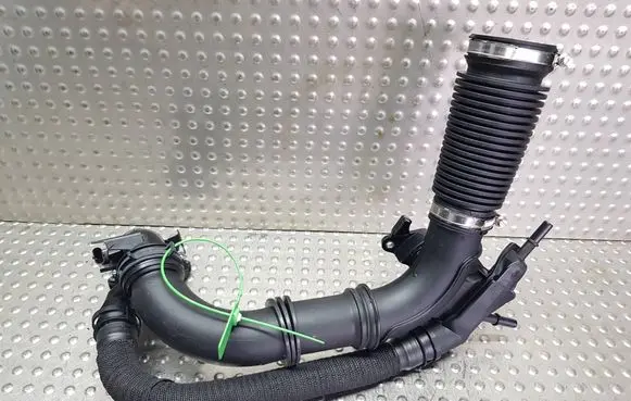 Mercedes-Benz A W177 Turbo air intake inlet pipe/hose S26371164 A2820905500 3019082Z15
