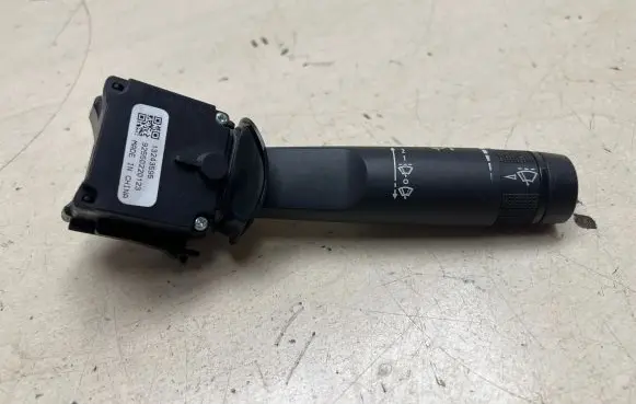 Chevrolet Cruze Wiper control stalk 13243595 92550220123