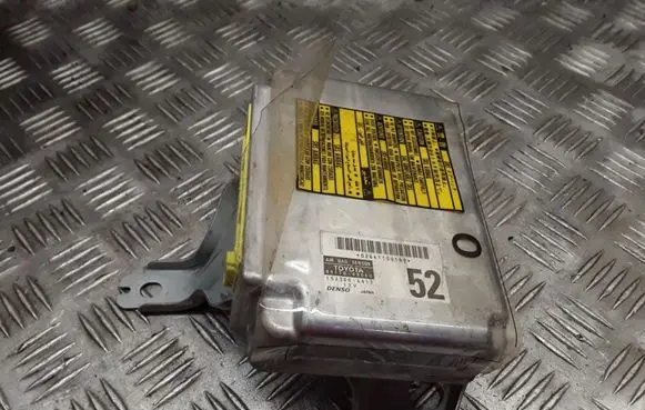Lexus RX 300 Airbag control unit/module 8917048060 1523006411