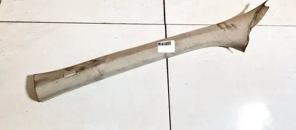 Peugeot 308 (C) pillar trim 9657436977