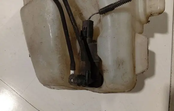 Renault Espace - Grand espace IV Windscreen/windshield washer pump
