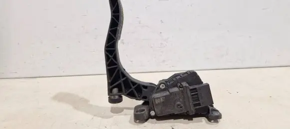 Audi A6 S6 C6 4F Accelerator throttle pedal 4f1723523