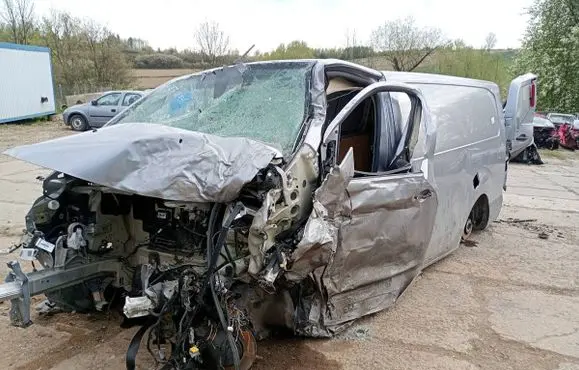 Toyota Proace Front quarter panel 