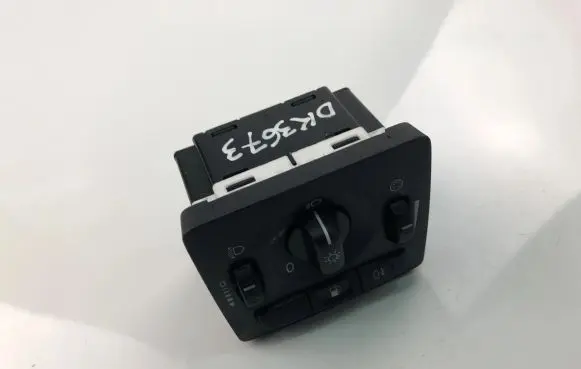 Volvo V40 Light switch 30739298