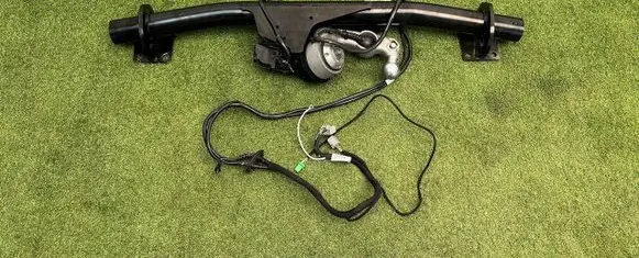 Volvo XC90 Tow bar set 32351378