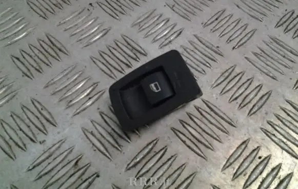BMW 1 E81 E87 Electric window control switch 6935534 6952001