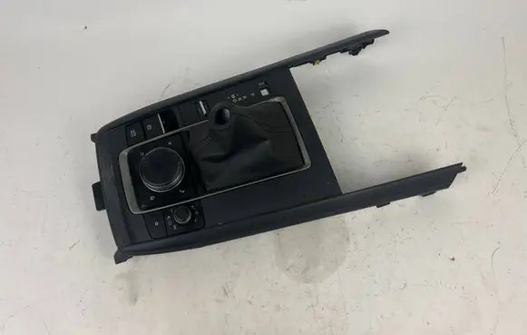 Mazda CX-30 Head unit multimedia control BDGF66CMOB