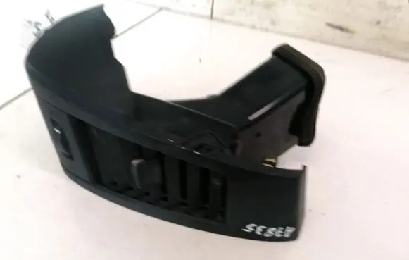 Nissan Murano Z50 Dash center air vent grill 68761CB000 68761CB001
