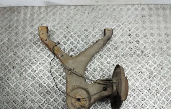 Mercedes-Benz Vito Viano W639 Rear wheel hub