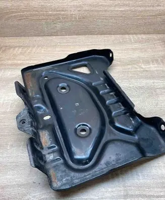 Mercedes-Benz E W212 Battery tray A2126200118