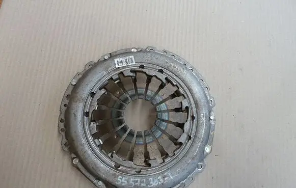 Opel Astra J Clutch set kit 55572383T