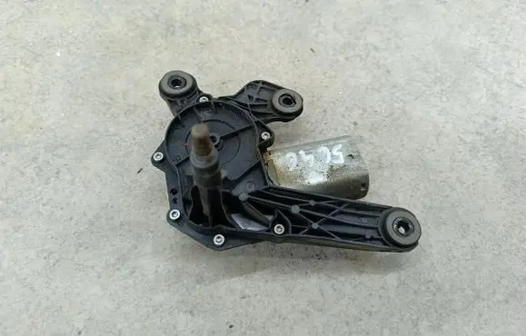 Peugeot 307 Rear window wiper motor 9640961380