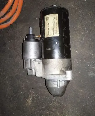 Mercedes-Benz E W212 Starter motor A6519062800